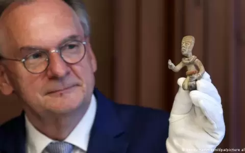 Alemania devuelve trece piezas precolombinas a M�xico y Guatemala
