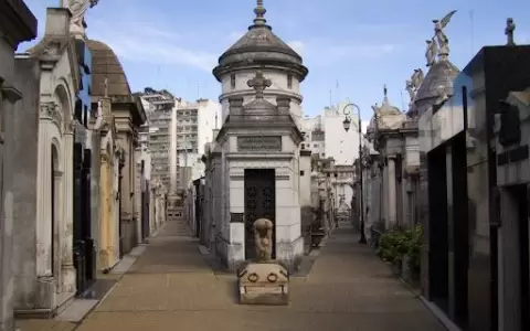 �D�a de los difuntos�: tiempo para honrar a los que partieron
