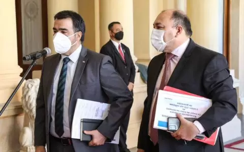 Ministro de Hacienda sostiene que los precios de combustibles est�n estables