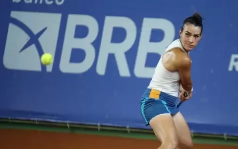 Vero Cepede avanza a semis tras superar a la local Carolina Alves