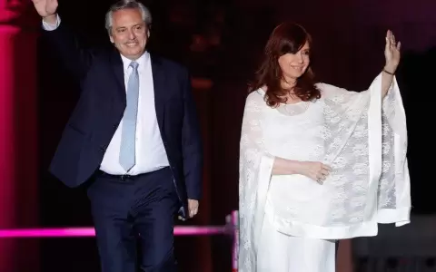 Presidente argentino cumple dos a�os de mandato con deuda pendiente con FMI