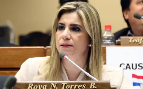 Diputados requiere a Salud informe sobre compra de insumos y f�rmacos