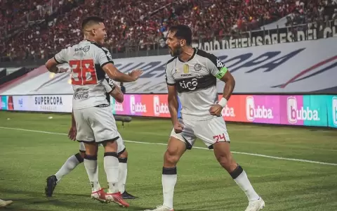 �Olimpia supera a Cerro Porte�o y es el primer supercampe�n!