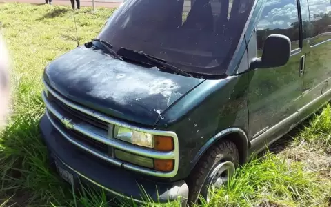 Asalto y balacera en cruce Itakyry
