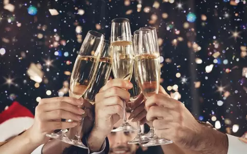 En estas fiestas, recomiendan tener cuidado con el consumo de alcohol