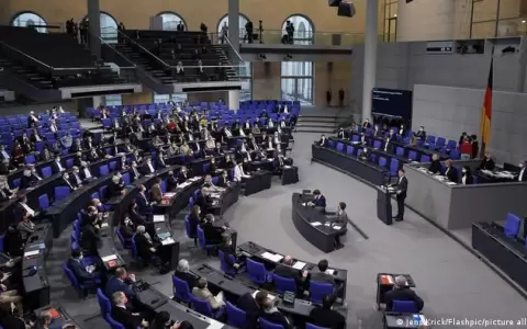Parlamento alem�n aprueba vacunaci�n obligatoria para trabajadores sanitarios