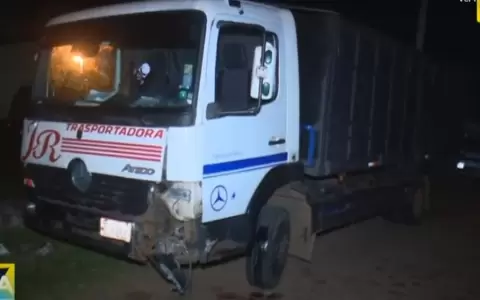 Hermanos mueren tras choque contra cami�n