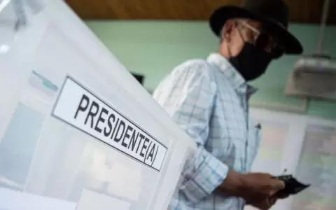 Chile: Con apelaciones contra el comunismo y el odio, cerraron campa�as para balotaje
