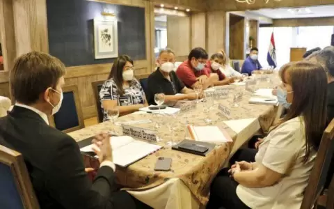 MEC y gremios docentes acuerdan calendario para el a�o lectivo 2022