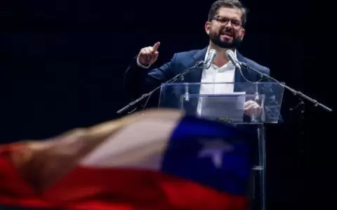 Gabriel Boric: Retos pol�ticos y econ�micos que enfrentar� para cumplir promesa de transformar Chile