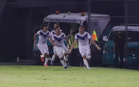 �Ameliano manda a Luque�o a Intermedia y asciende a Primera!