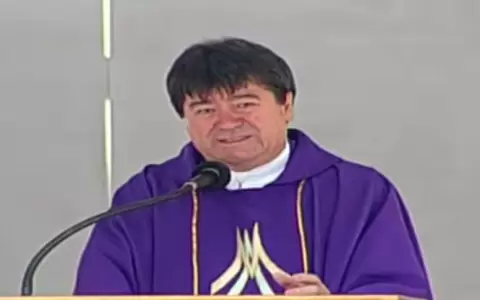 "El cristiano debe ser pacificador", exhort� sacerdote desde el altar en Caacup�