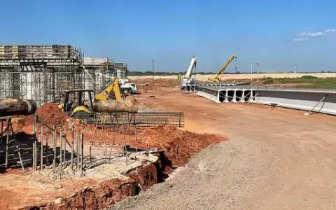 Costanera Sur: avanza construcci�n del puente sobre el arroyo Lambar�