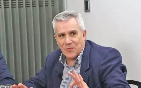 �Es muy de colorados darse un abrazo despu�s de decirse de todo�