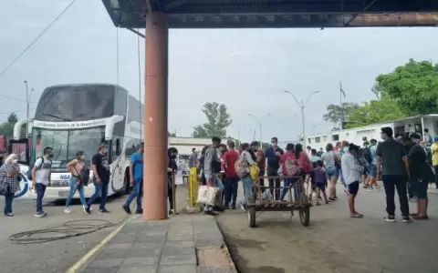 Merm� el movimiento en el cruce de Puerto Falc�n, reportan