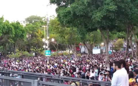 Una multitud cop� la explanada en el reencuentro con la Virgen de Caacup� en su d�a