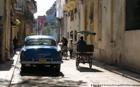 Cuba celebra 63 a�os de la Revoluci�n entre tensiones con EEUU y una econom�a golpeada