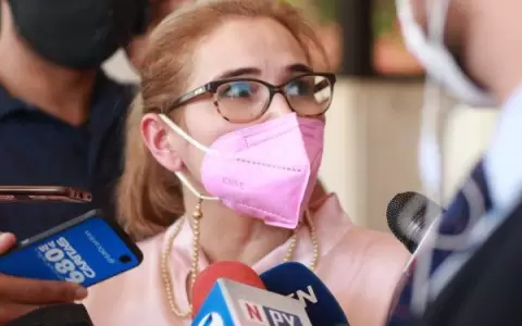 Aumento de internados indica que �micron no es una variante leve, dice viceministra