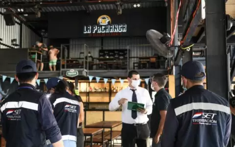 SET suspendi� actividades de dos locales nocturnos en San Lorenzo
