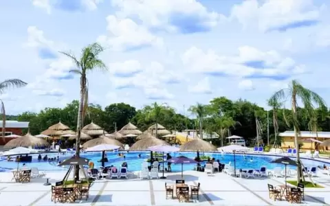 El calor de 40 grados "invit�" a muchos a veranear