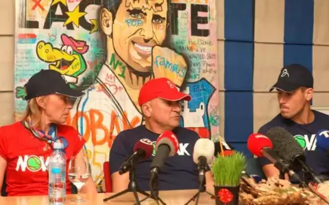 Padres de Djokovic: �Est� siendo crucificado�