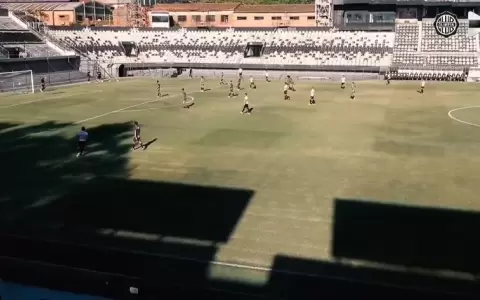 El golazo de Jorge Recalde para la victoria de Olimpia ante Tacuary