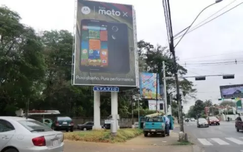 Tienen 30 d�as: MOPC emplaza a publicitarias a regularizar carteles en la v�a p�blica