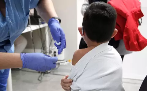 Salud informa que la pr�xima semana llegar�n 500.000 vacunas pedi�tricas