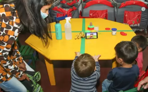 �Los ni�os no pueden seguir aislados ni encerrados�, se�ala pediatra