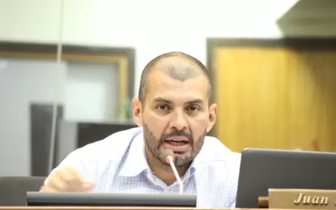 Diputado lament� �pobre argumento� de cartistas para dejar sin qu�rum a sesi�n