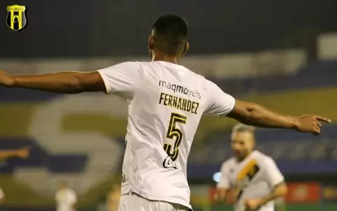 Schelotto llama a Juan Pati�o tras baja de Roberto Fern�ndez