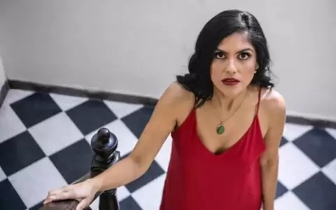 Nuevo videoclip de M�nica Elizeche en plataformas online
