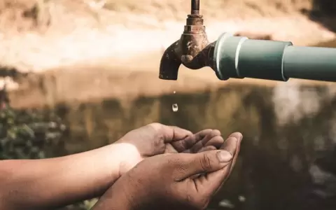 Falta de agua: Erssan recibe 30 denuncias diarias por falta de suministro