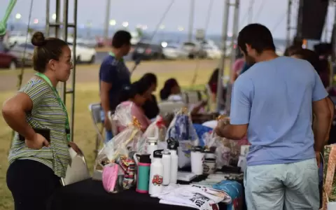 Arranca ciclo de ferias de emprendedores �Dame Luz� de la Fundaci�n Paraguaya