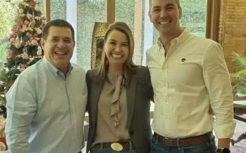 Directora de registro electoral viola ley de la funci�n p�blica