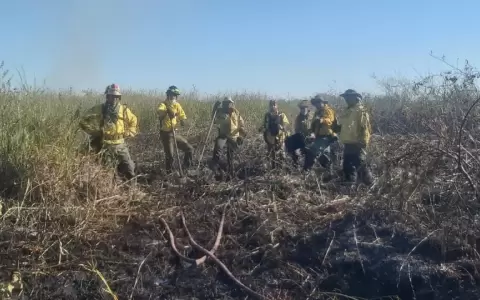 Fin de semana "caliente" para los bomberos voluntarios