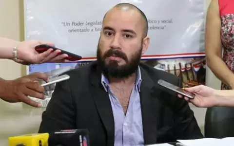 Kattya busca votos con pedido de interpelaci�n, seg�n ministro del Mades