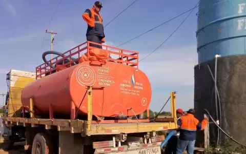 SEN distribuy� agua a m�s de 30 comunidades en el Chaco
