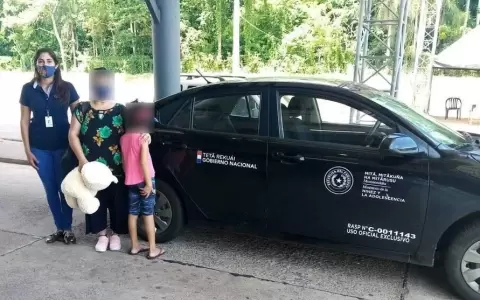 Ni�a de 7 a�os retorna a su hogar luego de medidas de abrigo