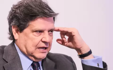 Acevedo sobre su eventual candidatura: �Por el momento no hay nada serio�