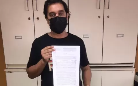 Justicia falla a favor de padre que se encaden� para exigir medicamentos a IPS