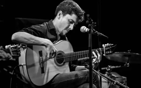 Festival Internacional de Cuerdas y Campus de Guitarras en Itap�a
