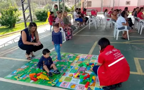 Imparten taller de buenas pr�cticas en la crianza de hijos a MPL