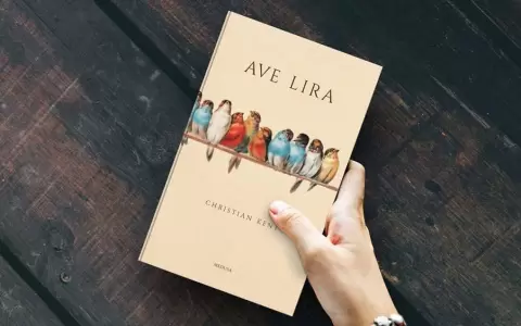 Presentaci�n del libro �Ave Lira�, de Christian Kent