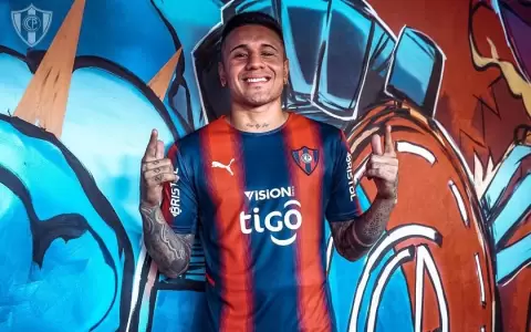 Cerro Porte�o present� a Antonio Galeano, su �ltimo refuerzo