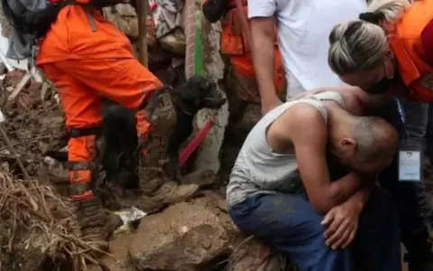 M�s de 100 muertos tras fuertes inundaciones en R�o de Janeiro