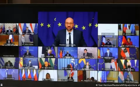 Por crisis en Ucrania, UE convoca a cumbre extraordinaria para este jueves