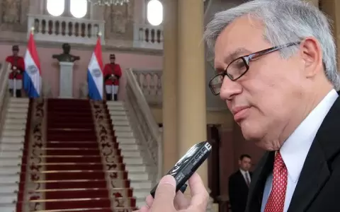 �Hoy estamos en manos del crimen�, critic� exministro del Interior