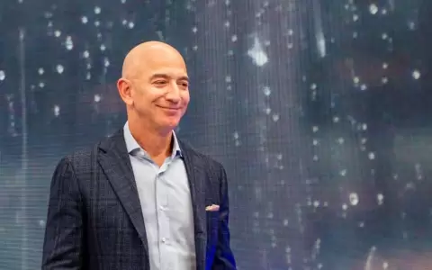 Desmontar�n puente hist�rico para dar paso a nuevo yate de Jeff Bezos
