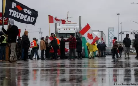Protesta no mengua en Canad� pese al estado de emergencia